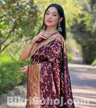 Japani Silk Skin Print Sharee with Blouse Piece